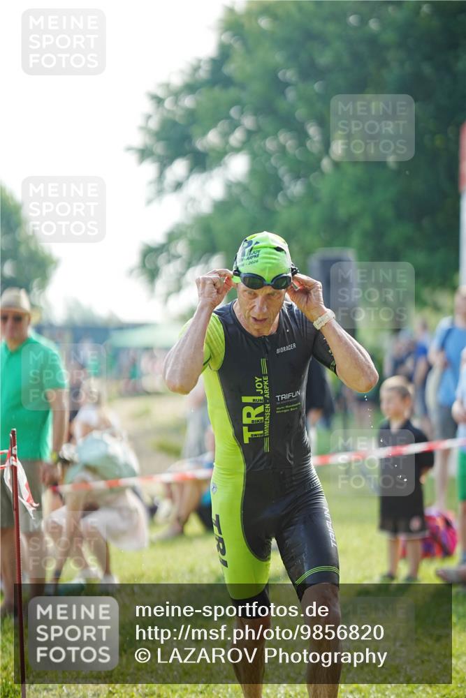 21.06.2026 - 29. Vierlanden-Triathlon LAZAROV Photography http://msf.ph/oto/9856820 21.06.2026 08:50:56 Schwimmen 163, 179, 1353 meine-sportfotos.de