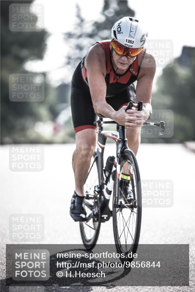 21.06.2026 - 29. Vierlanden-Triathlon H.Heesch http://msf.ph/oto/9856844 21.06.2026 09:02:05 Radfahren 204, 1353 meine-sportfotos.de