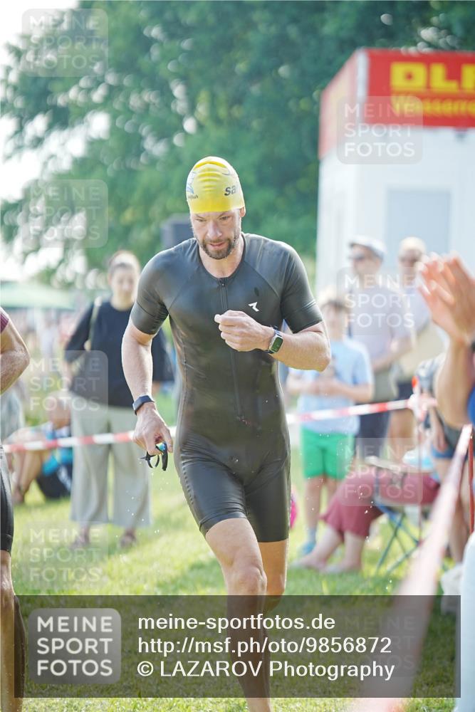 21.06.2026 - 29. Vierlanden-Triathlon LAZAROV Photography http://msf.ph/oto/9856872 21.06.2026 08:51:36 Schwimmen 50, 81, 157, 161 meine-sportfotos.de
