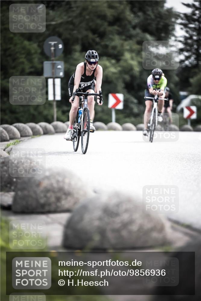 21.06.2026 - 29. Vierlanden-Triathlon H.Heesch http://msf.ph/oto/9856936 21.06.2026 10:28:59 Radfahren 494, 499, 553, 558, 565, 601 meine-sportfotos.de