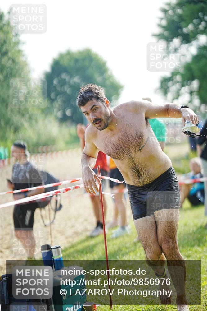 21.06.2026 - 29. Vierlanden-Triathlon LAZAROV Photography http://msf.ph/oto/9856976 21.06.2026 08:53:41 Schwimmen 15, 70 meine-sportfotos.de