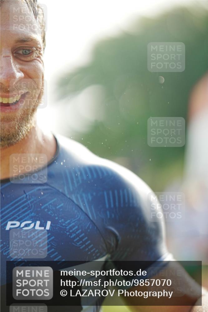 21.06.2026 - 29. Vierlanden-Triathlon LAZAROV Photography http://msf.ph/oto/9857070 21.06.2026 08:55:41 Schwimmen 113 meine-sportfotos.de