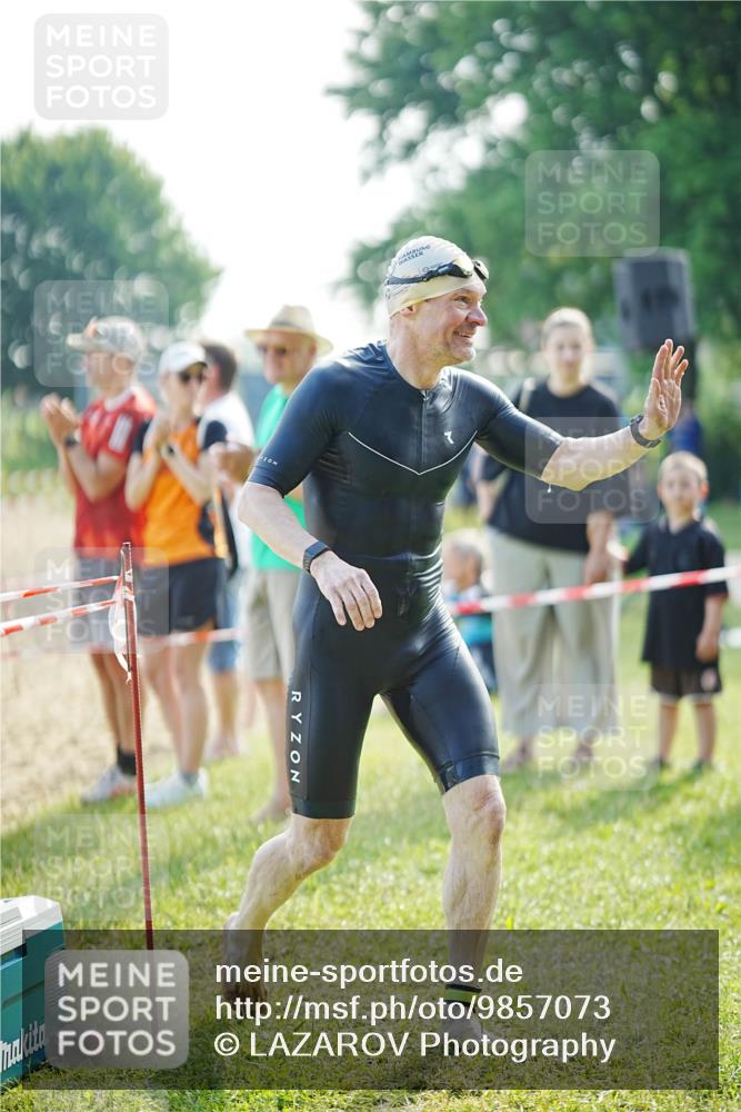21.06.2026 - 29. Vierlanden-Triathlon LAZAROV Photography http://msf.ph/oto/9857073 21.06.2026 08:56:09 Schwimmen 87, 138 meine-sportfotos.de