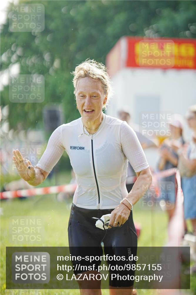 21.06.2026 - 29. Vierlanden-Triathlon LAZAROV Photography http://msf.ph/oto/9857155 21.06.2026 09:02:21 Schwimmen 217, 231, 283 meine-sportfotos.de