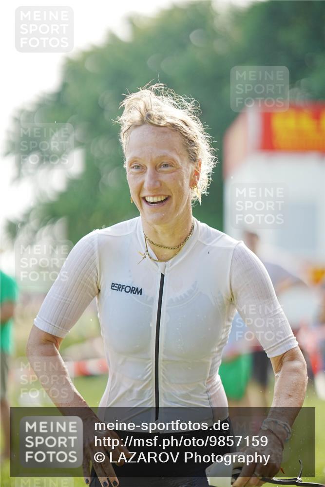 21.06.2026 - 29. Vierlanden-Triathlon LAZAROV Photography http://msf.ph/oto/9857159 21.06.2026 09:02:21 Schwimmen 217, 231, 283 meine-sportfotos.de
