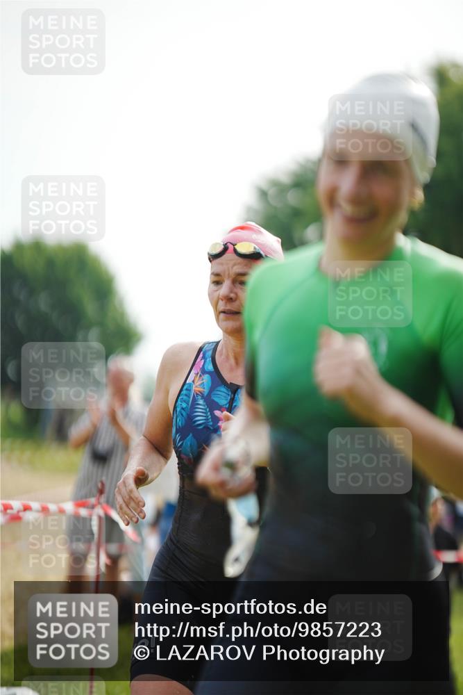 21.06.2026 - 29. Vierlanden-Triathlon LAZAROV Photography http://msf.ph/oto/9857223 21.06.2026 09:18:15 Schwimmen 232, 245, 259, 281 meine-sportfotos.de