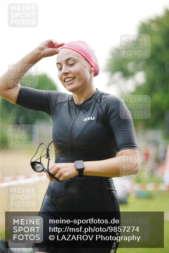 21.06.2026 - 29. Vierlanden-Triathlon LAZAROV Photography http://msf.ph/oto/9857274 21.06.2026 09:23:04 Schwimmen 279 meine-sportfotos.de