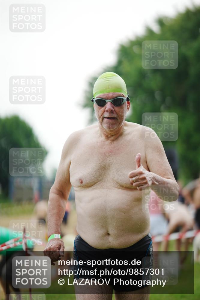 21.06.2026 - 29. Vierlanden-Triathlon LAZAROV Photography http://msf.ph/oto/9857301 21.06.2026 09:28:50 Schwimmen 289 meine-sportfotos.de