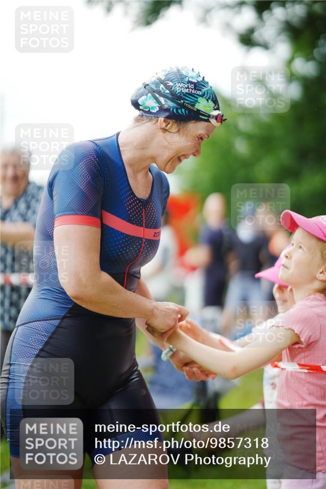 21.06.2026 - 29. Vierlanden-Triathlon LAZAROV Photography http://msf.ph/oto/9857318 21.06.2026 09:36:26 Schwimmen 247 meine-sportfotos.de