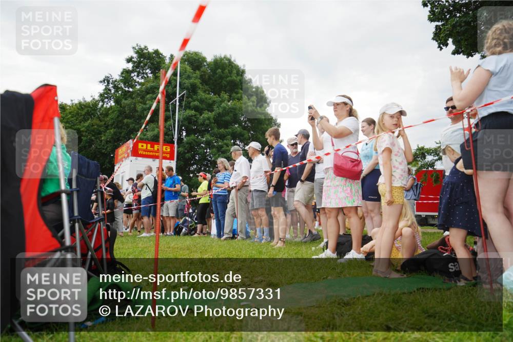 21.06.2026 - 29. Vierlanden-Triathlon LAZAROV Photography http://msf.ph/oto/9857331 21.06.2026 09:50:52 Schwimmen  meine-sportfotos.de