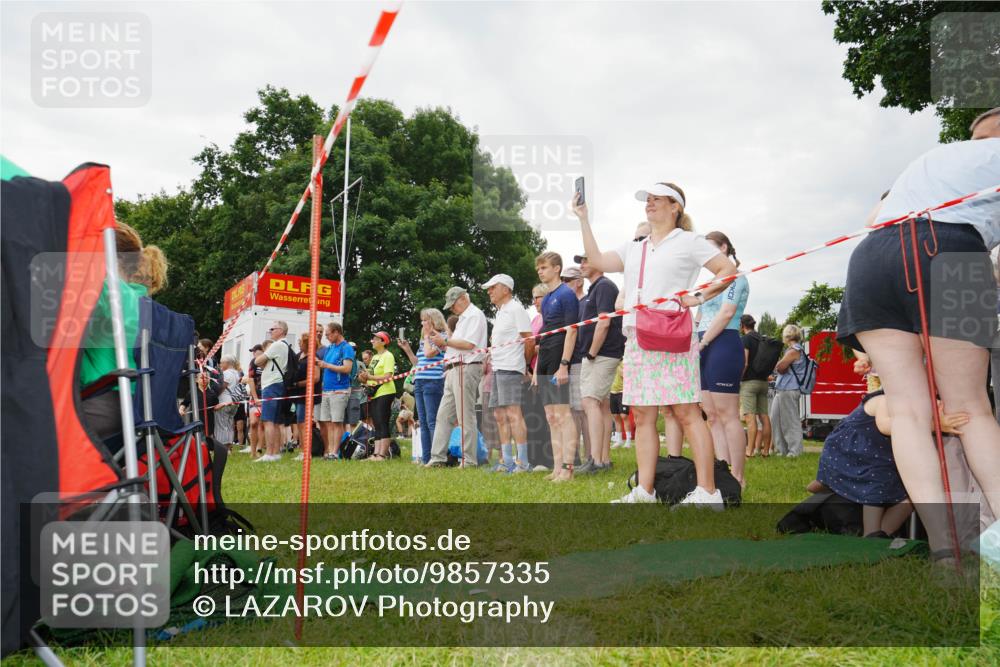 21.06.2026 - 29. Vierlanden-Triathlon LAZAROV Photography http://msf.ph/oto/9857335 21.06.2026 09:51:40 Schwimmen  meine-sportfotos.de