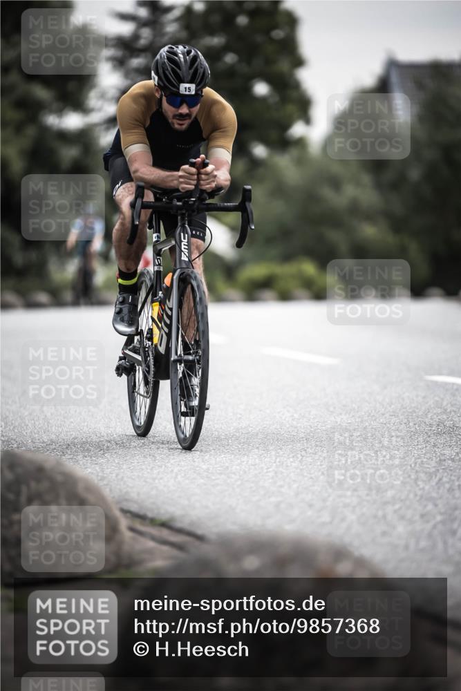 21.06.2026 - 29. Vierlanden-Triathlon H.Heesch http://msf.ph/oto/9857368 21.06.2026 10:29:32 Radfahren 15, 516, 519, 524, 581, 605 meine-sportfotos.de