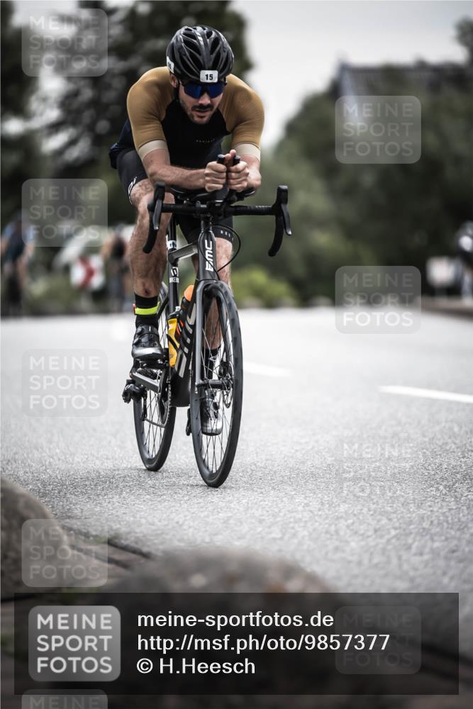 21.06.2026 - 29. Vierlanden-Triathlon H.Heesch http://msf.ph/oto/9857377 21.06.2026 10:29:32 Radfahren 15, 516, 519, 524, 581, 605 meine-sportfotos.de