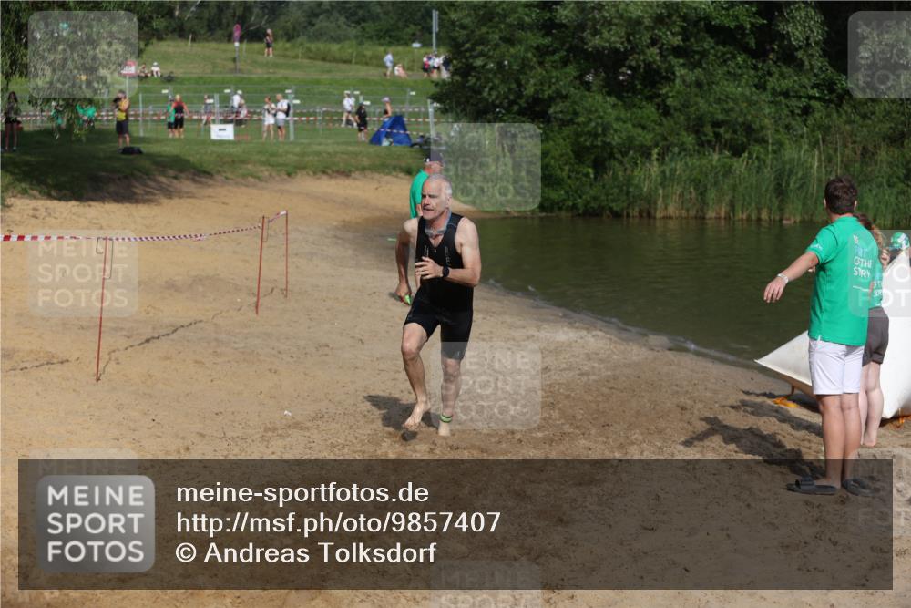 21.06.2026 - 29. Vierlanden-Triathlon Andreas Tolksdorf http://msf.ph/oto/9857407 21.06.2026 09:00:50 Schwimmen 74, 116, 140 meine-sportfotos.de