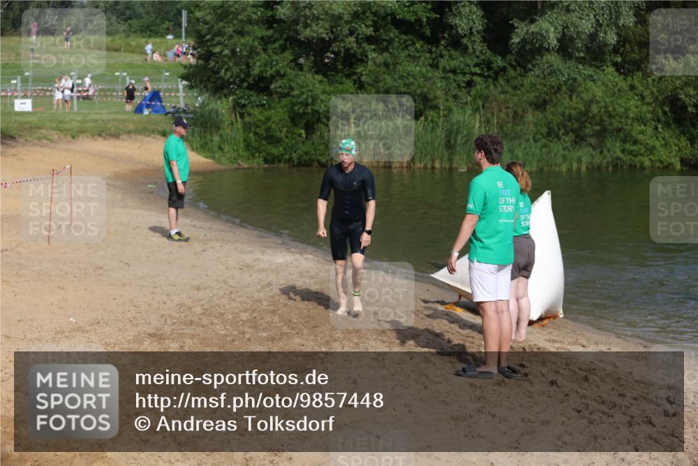 21.06.2026 - 29. Vierlanden-Triathlon Andreas Tolksdorf http://msf.ph/oto/9857448 21.06.2026 09:00:53 Schwimmen 74, 116, 140 meine-sportfotos.de