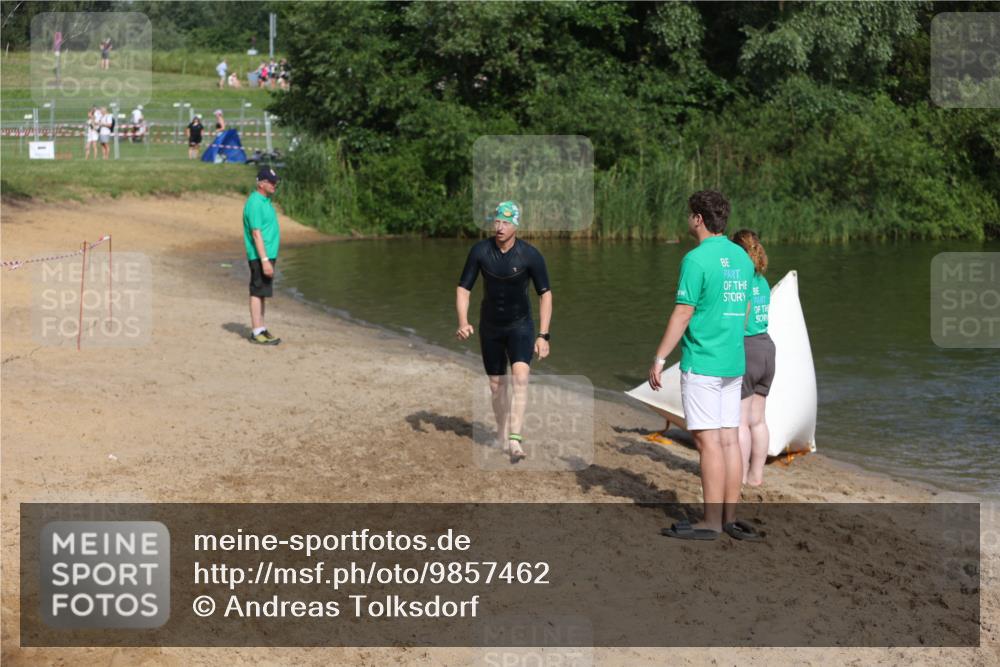 21.06.2026 - 29. Vierlanden-Triathlon Andreas Tolksdorf http://msf.ph/oto/9857462 21.06.2026 09:00:53 Schwimmen 74, 116, 140 meine-sportfotos.de