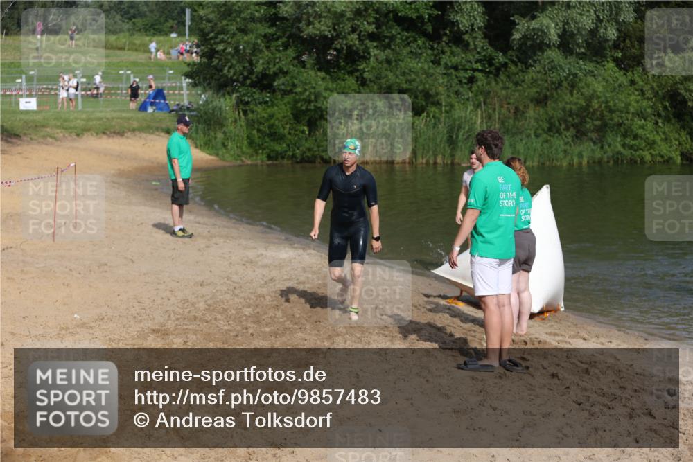 21.06.2026 - 29. Vierlanden-Triathlon Andreas Tolksdorf http://msf.ph/oto/9857483 21.06.2026 09:00:53 Schwimmen 74, 116, 140 meine-sportfotos.de