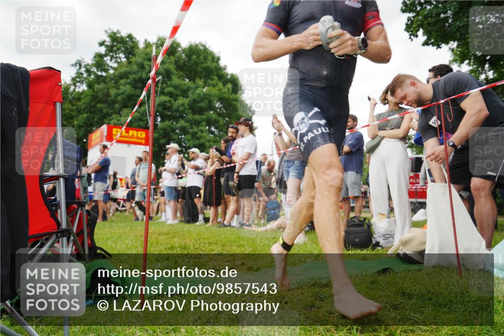 21.06.2026 - 29. Vierlanden-Triathlon LAZAROV Photography http://msf.ph/oto/9857543 21.06.2026 10:07:51 Schwimmen 434, 442, 468 meine-sportfotos.de