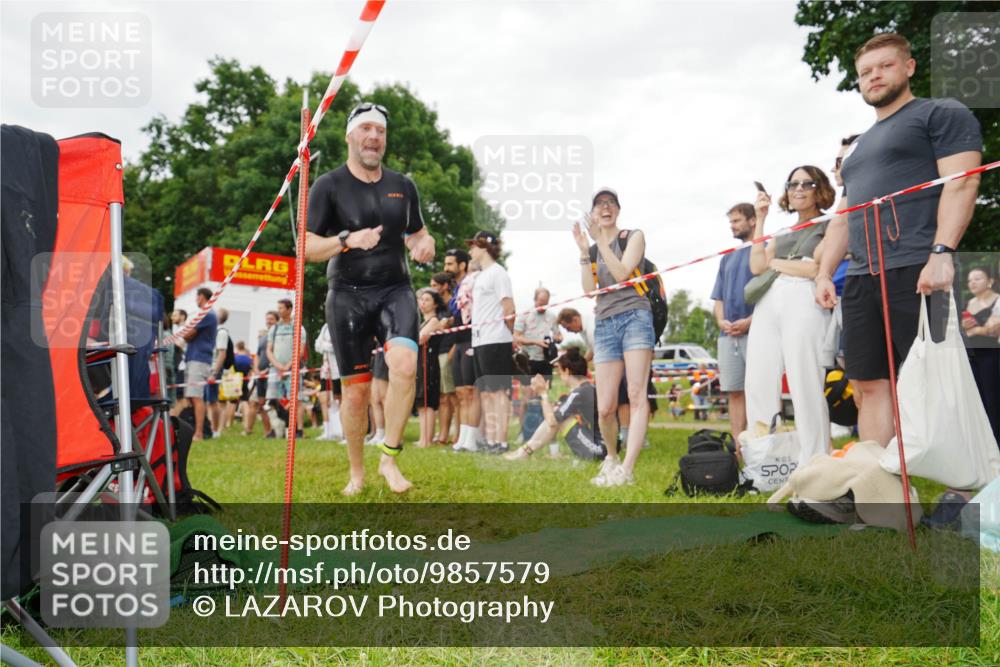 21.06.2026 - 29. Vierlanden-Triathlon LAZAROV Photography http://msf.ph/oto/9857579 21.06.2026 10:08:26 Schwimmen 392, 399, 419, 446, 452, 477 meine-sportfotos.de
