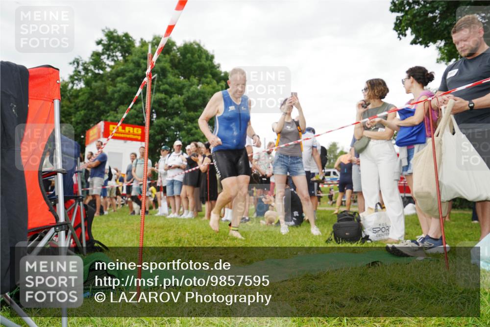 21.06.2026 - 29. Vierlanden-Triathlon LAZAROV Photography http://msf.ph/oto/9857595 21.06.2026 10:08:33 Schwimmen 403, 419, 446, 476, 477 meine-sportfotos.de