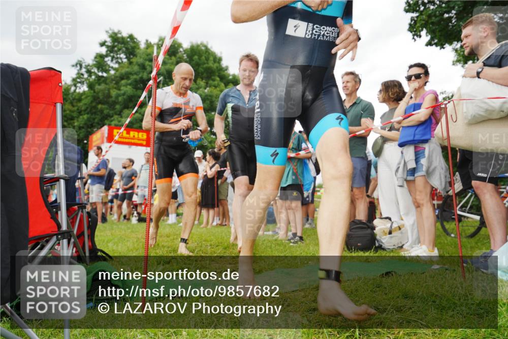21.06.2026 - 29. Vierlanden-Triathlon LAZAROV Photography http://msf.ph/oto/9857682 21.06.2026 10:11:48 Schwimmen 402, 404, 426, 463 meine-sportfotos.de