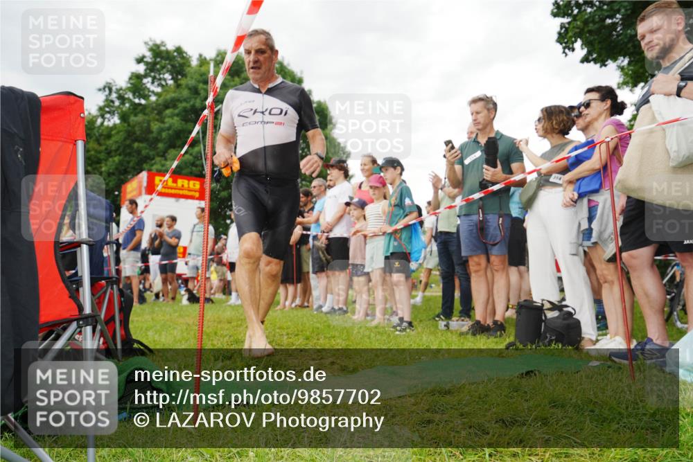 21.06.2026 - 29. Vierlanden-Triathlon LAZAROV Photography http://msf.ph/oto/9857702 21.06.2026 10:12:59 Schwimmen 396 meine-sportfotos.de