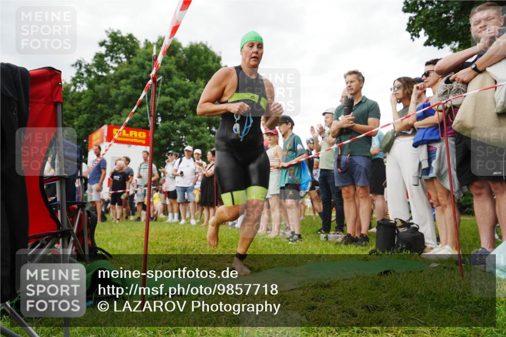 21.06.2026 - 29. Vierlanden-Triathlon LAZAROV Photography http://msf.ph/oto/9857718 21.06.2026 10:13:15 Schwimmen 549 meine-sportfotos.de