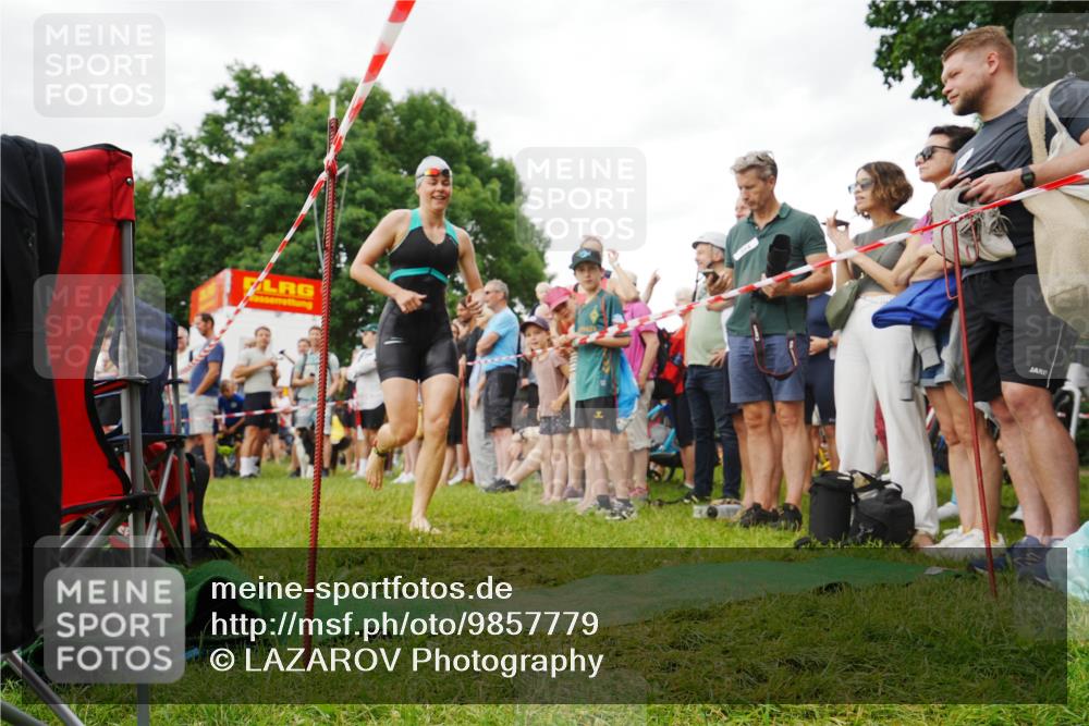 21.06.2026 - 29. Vierlanden-Triathlon LAZAROV Photography http://msf.ph/oto/9857779 21.06.2026 10:15:31 Schwimmen 496, 564, 584, 614, 621 meine-sportfotos.de