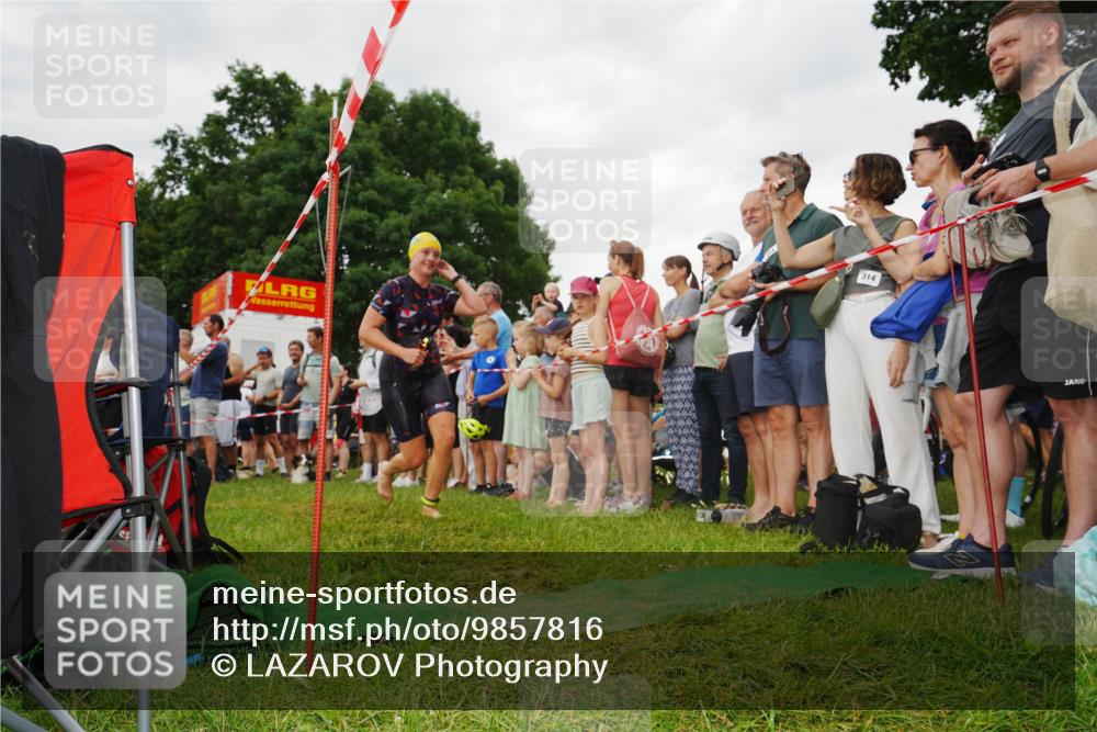 21.06.2026 - 29. Vierlanden-Triathlon LAZAROV Photography http://msf.ph/oto/9857816 21.06.2026 10:16:40 Schwimmen 383, 384, 441, 540 meine-sportfotos.de