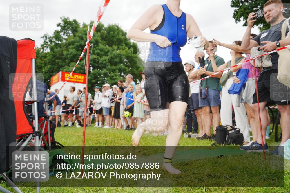 21.06.2026 - 29. Vierlanden-Triathlon LAZAROV Photography http://msf.ph/oto/9857886 21.06.2026 10:17:09 Schwimmen 374, 480, 485, 515, 536 meine-sportfotos.de