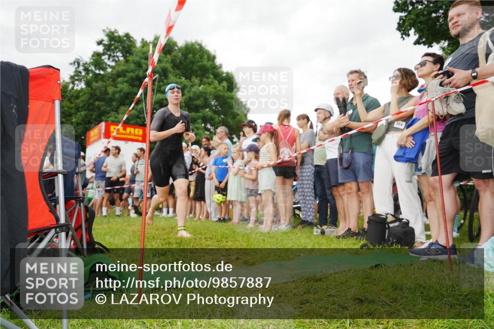 21.06.2026 - 29. Vierlanden-Triathlon LAZAROV Photography http://msf.ph/oto/9857887 21.06.2026 10:17:13 Schwimmen 480, 515, 625 meine-sportfotos.de