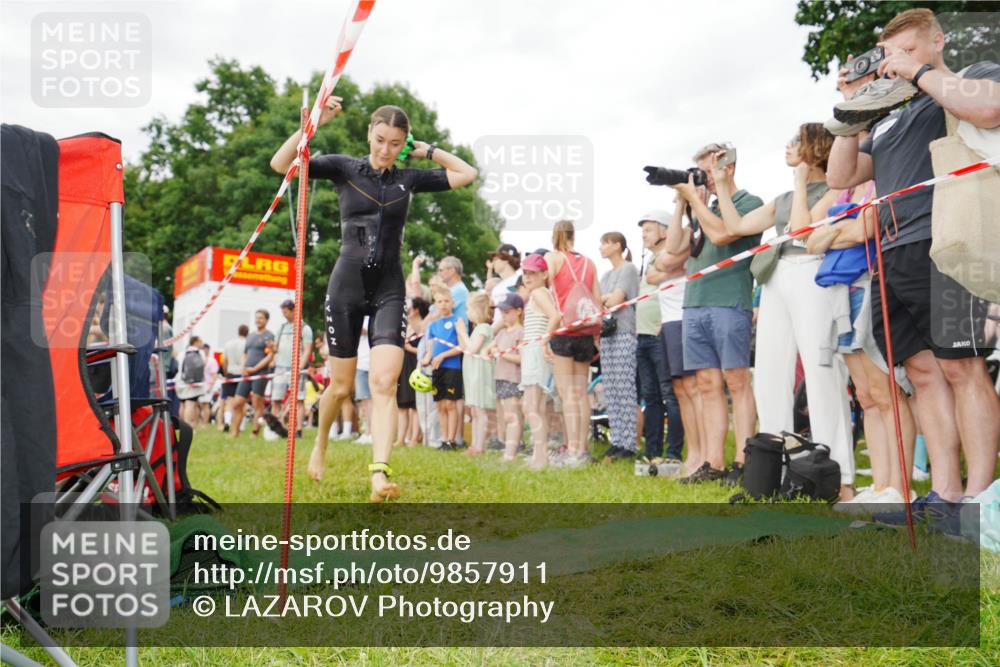 21.06.2026 - 29. Vierlanden-Triathlon LAZAROV Photography http://msf.ph/oto/9857911 21.06.2026 10:17:23 Schwimmen 386, 488, 521, 530, 533, 574, 591, 602, 625 meine-sportfotos.de