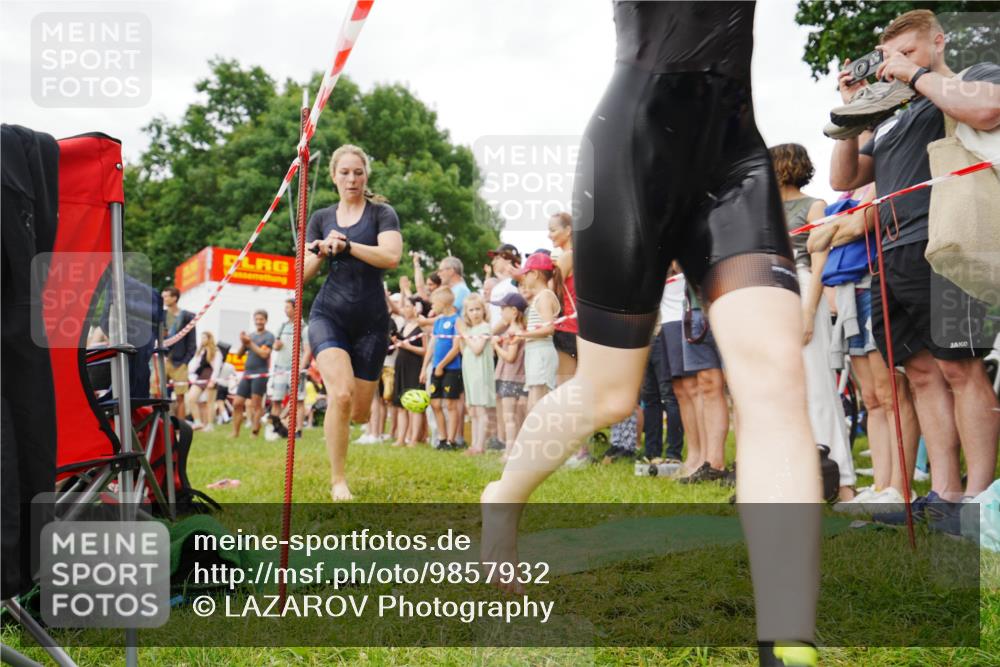 21.06.2026 - 29. Vierlanden-Triathlon LAZAROV Photography http://msf.ph/oto/9857932 21.06.2026 10:17:32 Schwimmen 369, 486, 517, 530, 543, 567, 574, 585, 599, 602 meine-sportfotos.de