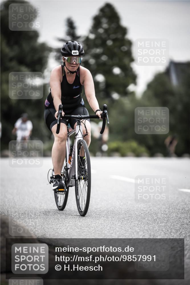 21.06.2026 - 29. Vierlanden-Triathlon H.Heesch http://msf.ph/oto/9857991 21.06.2026 10:30:08 Radfahren 274, 284, 300, 304, 497, 546, 572 meine-sportfotos.de