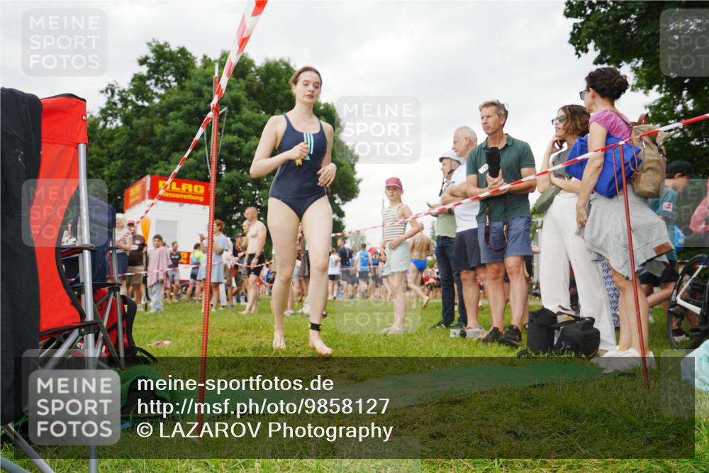 21.06.2026 - 29. Vierlanden-Triathlon LAZAROV Photography http://msf.ph/oto/9858127 21.06.2026 10:19:15 Schwimmen 497, 512, 519, 535, 561, 595, 615 meine-sportfotos.de