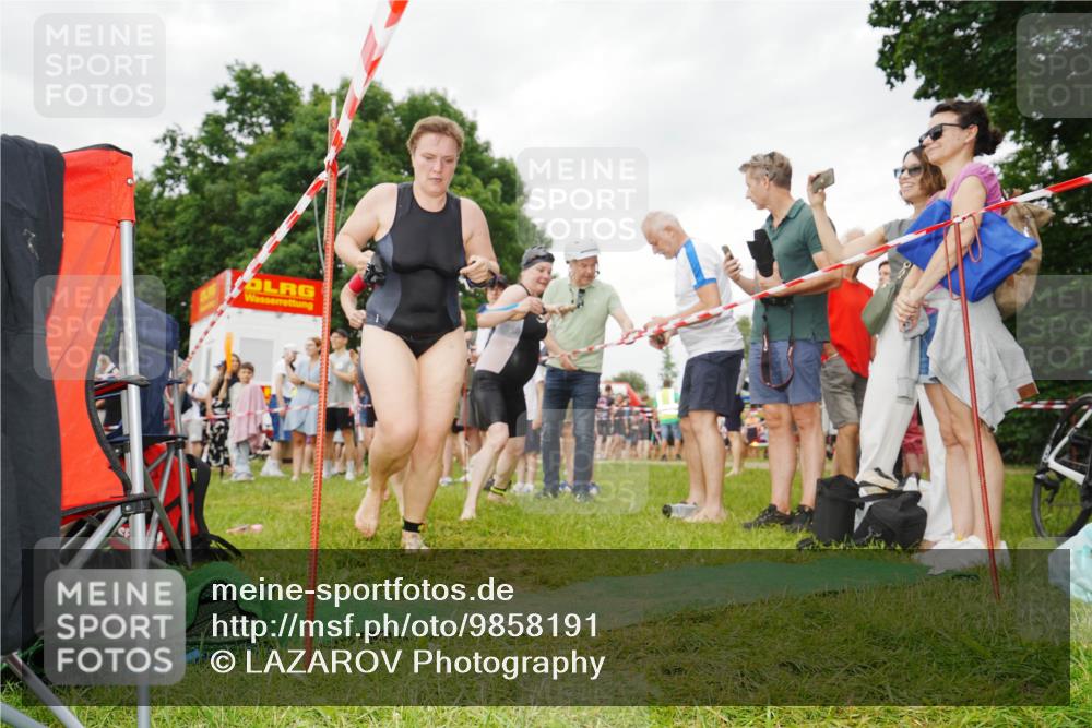 21.06.2026 - 29. Vierlanden-Triathlon LAZAROV Photography http://msf.ph/oto/9858191 21.06.2026 10:19:45 Schwimmen 498, 505, 523, 534, 566, 579, 580, 581, 594, 603, 1357 meine-sportfotos.de