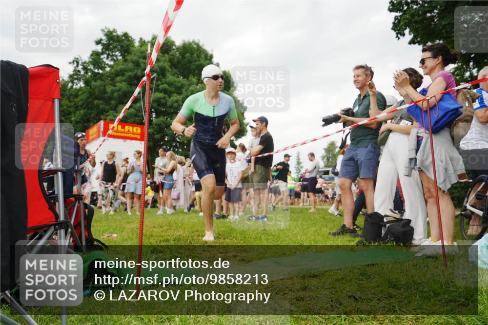 21.06.2026 - 29. Vierlanden-Triathlon LAZAROV Photography http://msf.ph/oto/9858213 21.06.2026 10:20:07 Schwimmen 304, 314, 484, 568, 586 meine-sportfotos.de