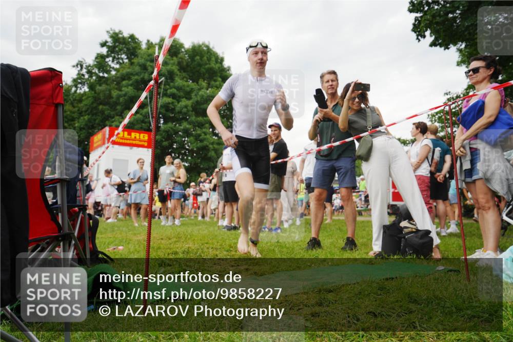 21.06.2026 - 29. Vierlanden-Triathlon LAZAROV Photography http://msf.ph/oto/9858227 21.06.2026 10:20:11 Schwimmen 304, 314, 484 meine-sportfotos.de