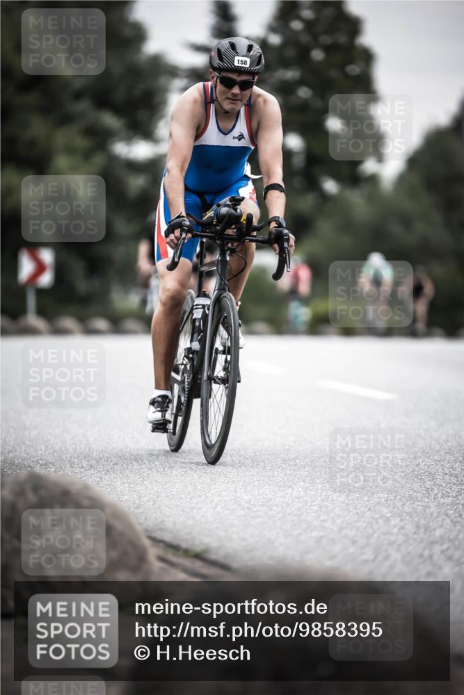 21.06.2026 - 29. Vierlanden-Triathlon H.Heesch http://msf.ph/oto/9858395 21.06.2026 10:30:41 Radfahren 158, 192, 314, 366, 512, 559, 579 meine-sportfotos.de
