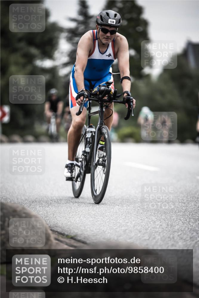 21.06.2026 - 29. Vierlanden-Triathlon H.Heesch http://msf.ph/oto/9858400 21.06.2026 10:30:41 Radfahren 158, 192, 314, 366, 512, 559, 579 meine-sportfotos.de