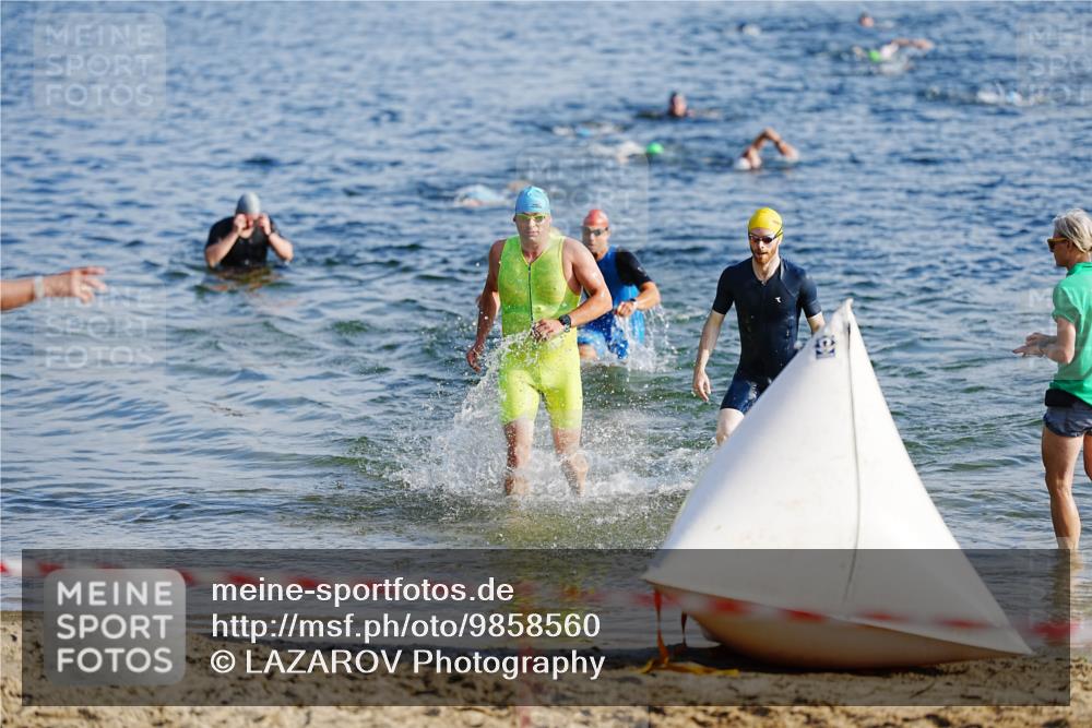 21.06.2026 - 29. Vierlanden-Triathlon LAZAROV Photography http://msf.ph/oto/9858560 21.06.2026 08:13:34 Schwimmen  meine-sportfotos.de