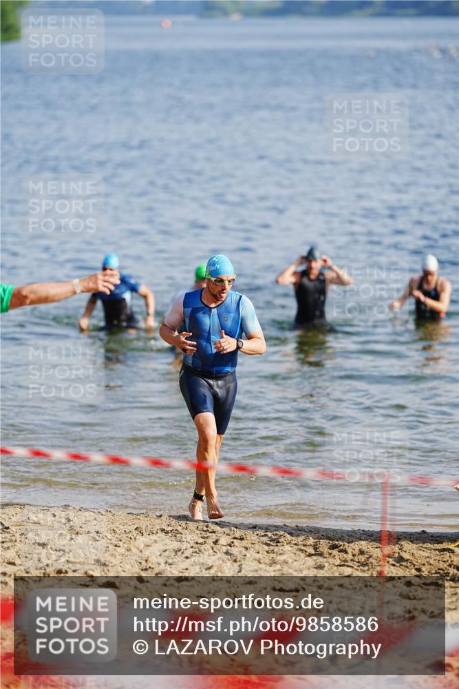 21.06.2026 - 29. Vierlanden-Triathlon LAZAROV Photography http://msf.ph/oto/9858586 21.06.2026 08:13:55 Schwimmen  meine-sportfotos.de