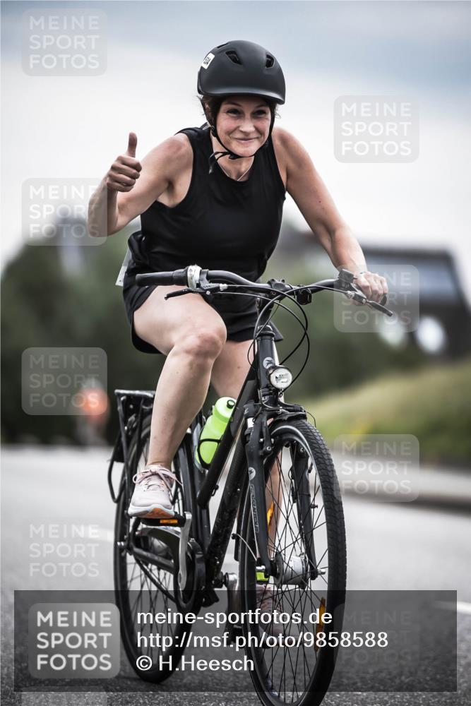 21.06.2026 - 29. Vierlanden-Triathlon H.Heesch http://msf.ph/oto/9858588 21.06.2026 10:30:51 Radfahren 142, 174, 175, 294, 314, 523, 534, 559, 580, 586 meine-sportfotos.de