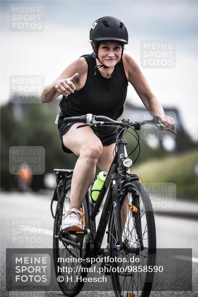 21.06.2026 - 29. Vierlanden-Triathlon H.Heesch http://msf.ph/oto/9858590 21.06.2026 10:30:51 Radfahren 142, 174, 175, 294, 314, 523, 534, 559, 580, 586 meine-sportfotos.de