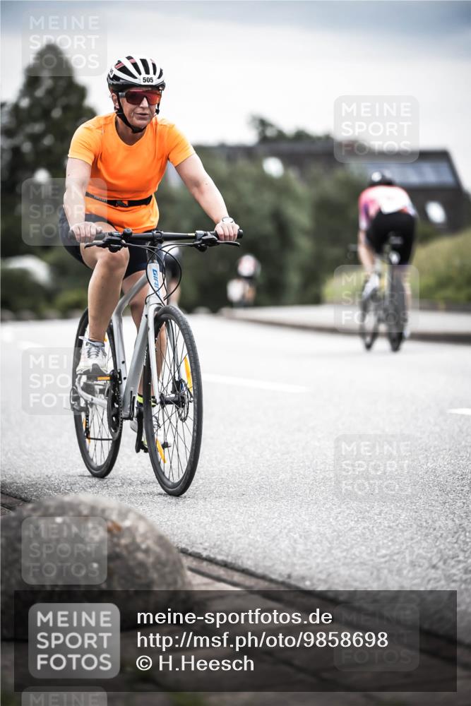 21.06.2026 - 29. Vierlanden-Triathlon H.Heesch http://msf.ph/oto/9858698 21.06.2026 10:31:01 Radfahren 175, 360, 505, 523, 580, 623 meine-sportfotos.de