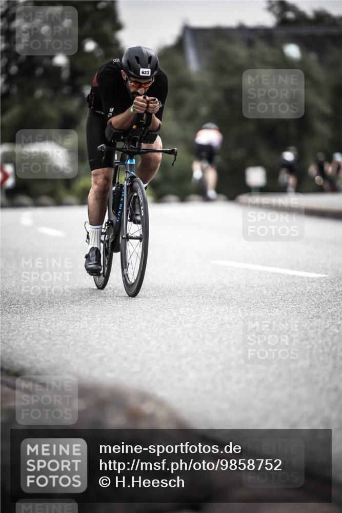 21.06.2026 - 29. Vierlanden-Triathlon H.Heesch http://msf.ph/oto/9858752 21.06.2026 10:31:05 Radfahren 154, 352, 505, 623 meine-sportfotos.de