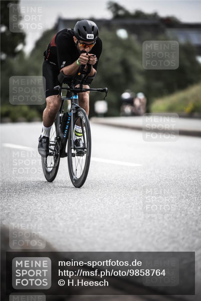 21.06.2026 - 29. Vierlanden-Triathlon H.Heesch http://msf.ph/oto/9858764 21.06.2026 10:31:05 Radfahren 154, 352, 505, 623 meine-sportfotos.de