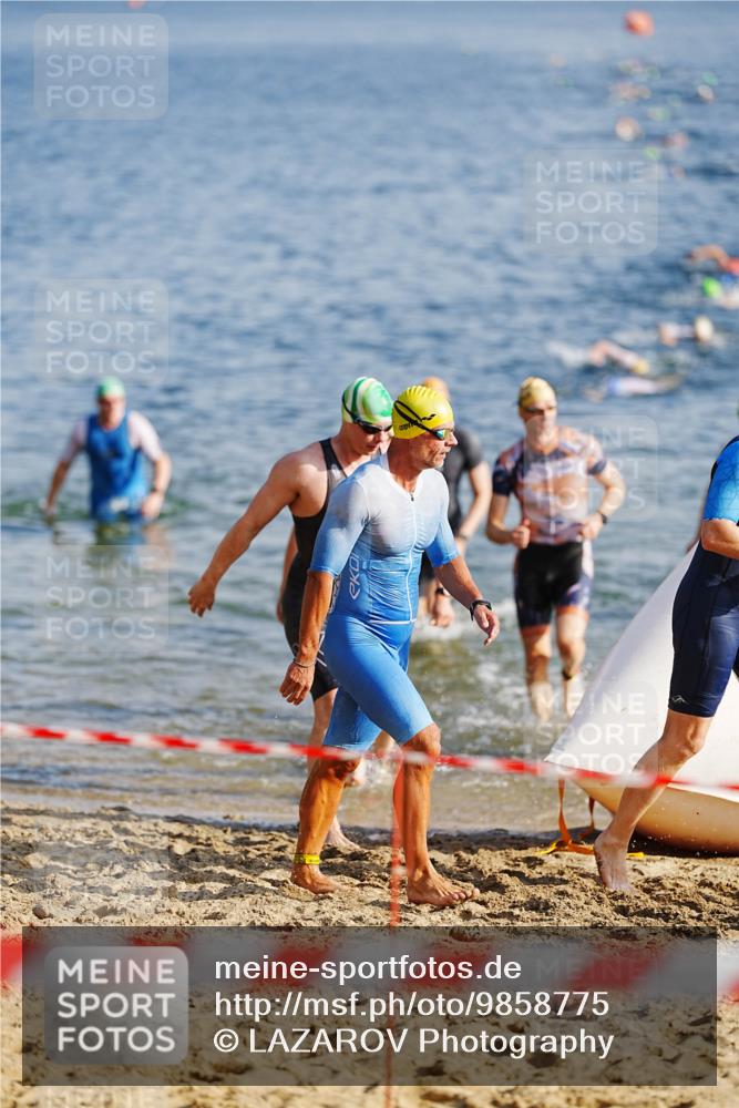 21.06.2026 - 29. Vierlanden-Triathlon LAZAROV Photography http://msf.ph/oto/9858775 21.06.2026 08:15:37 Schwimmen  meine-sportfotos.de
