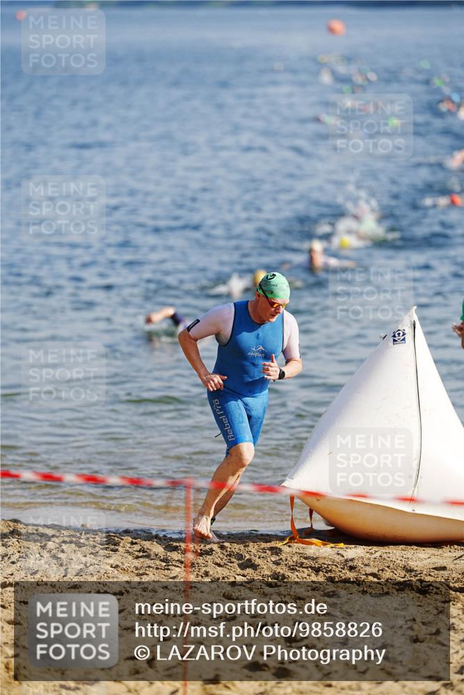 21.06.2026 - 29. Vierlanden-Triathlon LAZAROV Photography http://msf.ph/oto/9858826 21.06.2026 08:15:47 Schwimmen  meine-sportfotos.de