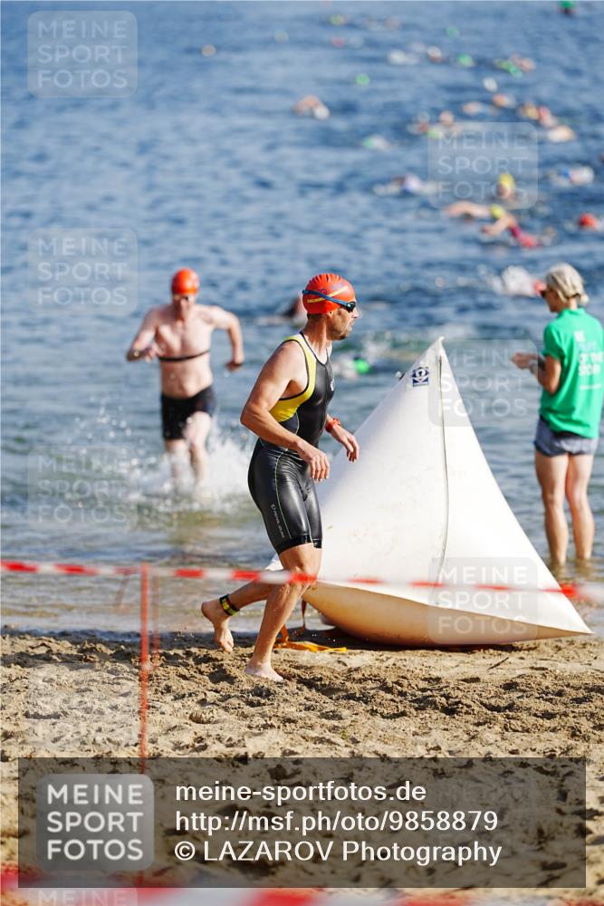 21.06.2026 - 29. Vierlanden-Triathlon LAZAROV Photography http://msf.ph/oto/9858879 21.06.2026 08:16:11 Schwimmen  meine-sportfotos.de